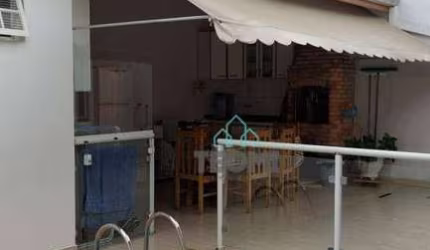 Casa com 4 dormitórios à venda, 190 m² por R$ 750.000,00 - Jardim Santa Clara - Taubaté/SP