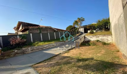 Casa com 3 dormitórios à venda, 180 m² por R$ 430.000,00 - Jardim Bela Vista - Taubaté/SP