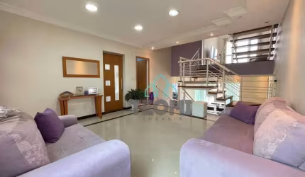 Casa com 3 dormitórios à venda, 360 m² por R$ 1.100.000,00 - Jardim Independência - Taubaté/SP