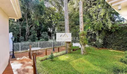 Casa em condomínio com 4 dormitórios sendo 2 suítes, à venda no Campo Comprido - Curitiba/PR