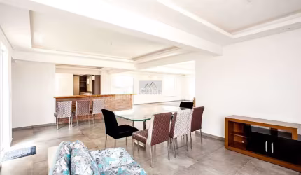 Cobertura com 439 m² privativos, 4 suítes à venda em Curitiba/PR