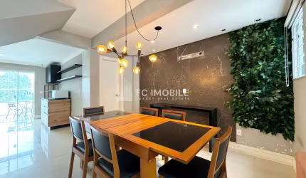 Sobrado com 180 m² e 3 suítes,  à venda no bairro Ariribá em  Balneário Camboriú