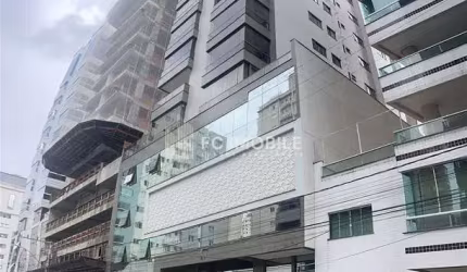 Luxuoso apartamento em Itapema