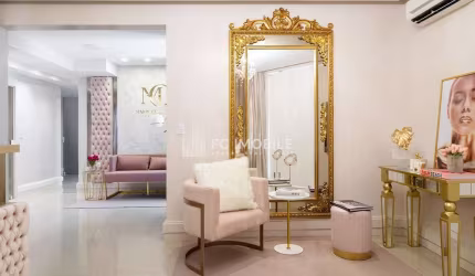 Casa comercial com 200 m², disponível para locação em Itajaí/SC