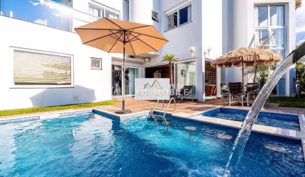 Casa em condomínio com 4 dormitórios sendo 1 suíte + 2 Demi suítes, à venda no Ecoville - Curitiba/PR