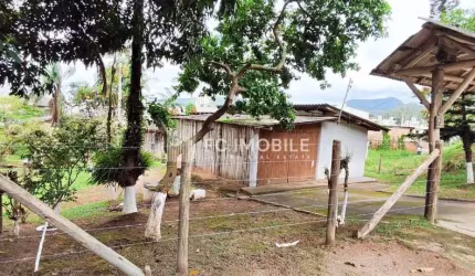 Terreno com 462 m²  à venda no bairro Cedro em Camboriú/SC
