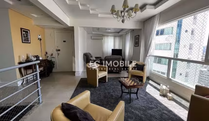 Cobertura Triplex com 250 m² ptivativos e 6 quartos sendo 5 suítes, à venda em Balneário Camboriú