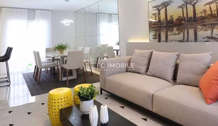 Sobrado com 110m²  privativos, 3 dormitórios, sendo 1 suíte, 2 vagas de garagem, à venda no  bairro Campo Comprido ,Curitiba /PR