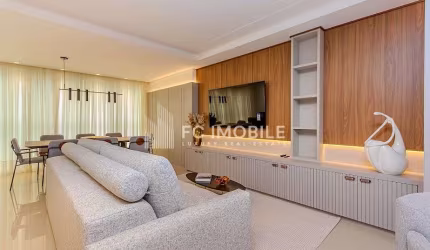 Apartamento com 129 m² privativos, 3 suítes, à venda no edifício Edgar Wegner em Balneário Camboriú