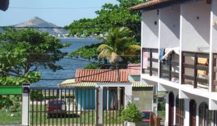 Casa com 2 dormitórios à venda, 63 m² por R$ 210.000,00 - Praia da Tereza - São Pedro da Aldeia/RJ