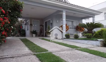 Casa com 3 dormitórios à venda, 144 m² por R$ 1.000.000,00 - Nova São Pedro - São Pedro da Aldeia/RJ