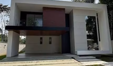 Casa Duplex no Alphaville II - Disponível Pra venda