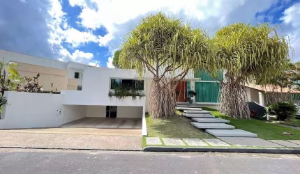 Casa em Condomínio Itaporanga III