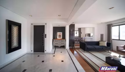 Cobertura Duplex à venda em Moema