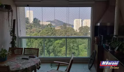 Apartamento em Tamboré- 122m2 ,1 suíte  2 quartos em Condomínio clube