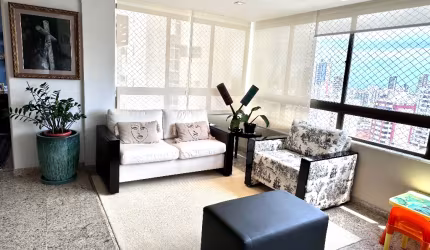Apartamento 3 suítes na Graça
