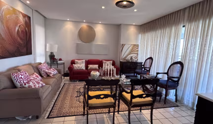 Apartamento de 4 Quartos à Venda!