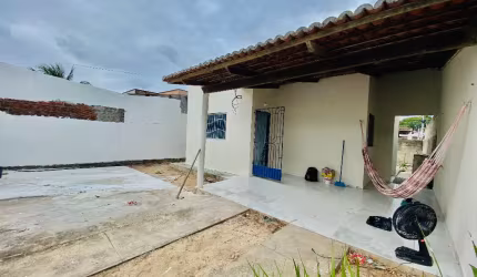 ALUGO CASA NO BOSQUE DAS COLINAS
