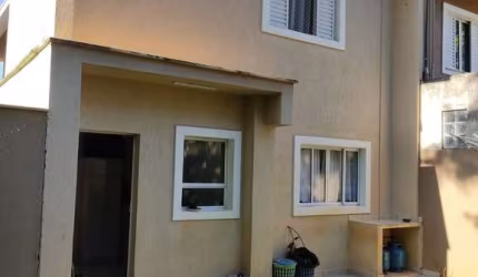 Lindo sobrado com 3 suítes em bairro super tranquilo e residencial de Atibaia.
