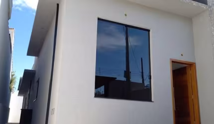 CASA TÉRREA COM 3 DORMITÓRIOS