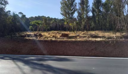 Terreno à venda no Rio Abaixo, Atibaia  por R$ 1.686.477