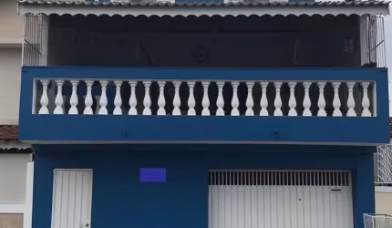 SOBRADO COM 3 DORMITÓRIOS + 1 EDÍCULA