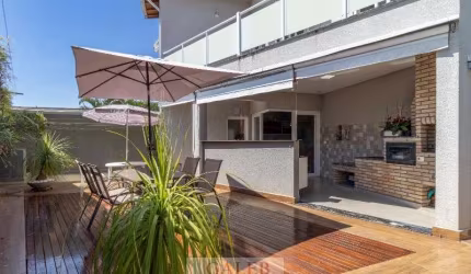 Imperdível oportunidade: Casa de alto padrão com 3 suítes no Jardim Paulista - Atibaia-SP! Agende sua visita agora!