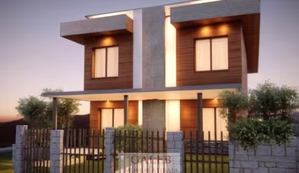 Imperdível Casa à Venda em Atibaia-SP: 3 Quartos, 1 Suíte, 2 Salas, 3 Banheiros, 2 Vagas de Garagem - Jardim Maristela - 119m²