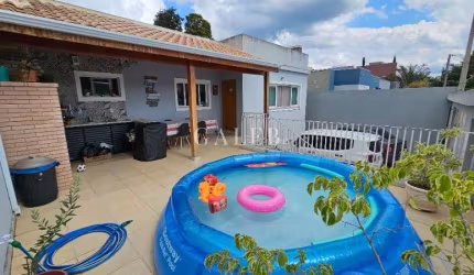 Casa térrea com 3 suítes em excelente localização