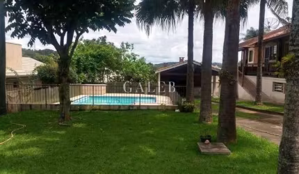 Casa térrea à venda no Condomínio Palavra da Vida em Atibaia-SP