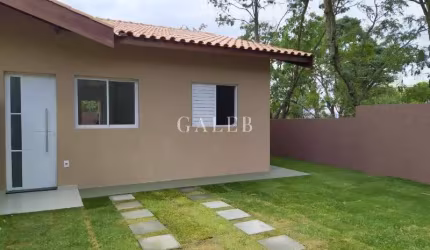 Casa à venda em Atibaia-SP, bairro Jardim Santo Antônio