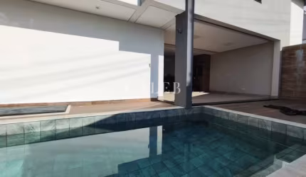 Imperdível: Casa à venda em Atibaia-SP, Condomínio Buona Vita Gold! 3 quartos, 3 suítes, 2 salas, 5 banheiros, 4 vagas, 237m².