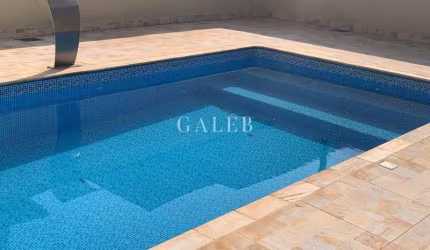 Imperdível! Casa em Condomínio à venda em Atibaia-SP - Condomínio Atibaia Park I - 3 quartos, 1 suíte, 2 salas, 3 banheiros, 4 vagas, 155m².