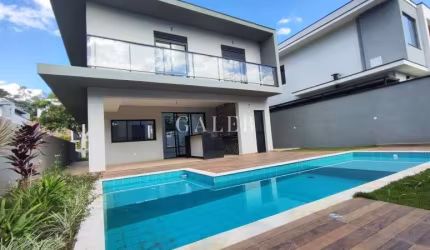 Imóvel de alto padrão no Condomínio Atibaia Park I: 3 quartos, 3 suítes, 2 salas, 4 banheiros, 2 vagas de garagem, 180m² - Atibaia-SP.