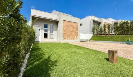 Casa térrea à venda em condomínio com 3 quartos (1 suíte)