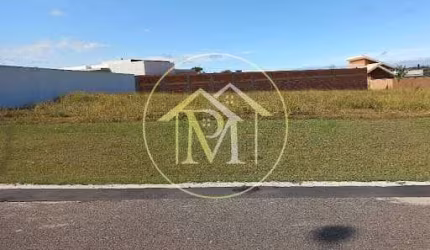 Lote de 1000n² em condomínio  alto padrão.