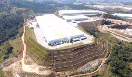 Galpão Comercial de 6.629m2  em Extrema/ MG para Locação.