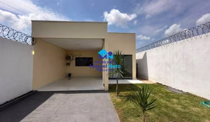 Excelente Casa no Ulisses Guimarães
