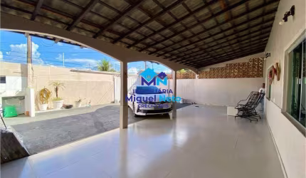 CASA EM RUA PUBLICA BAIRRO LIBERDADE