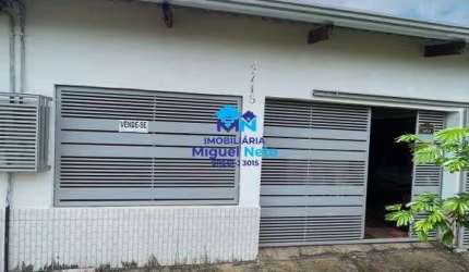 Belissima Casa à Venda no Bairro Caladinho (aceita troca em casa no bairro novo)