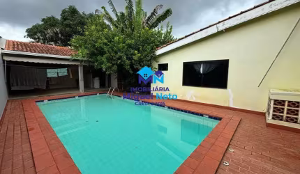 Imóvel Residencial no Bairro Costa e Silva com 337 m²