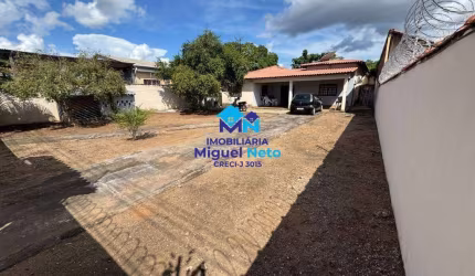 CASA NO AGENOR DE CARVALHO 3 QUARTOS TERRENO 450M2
