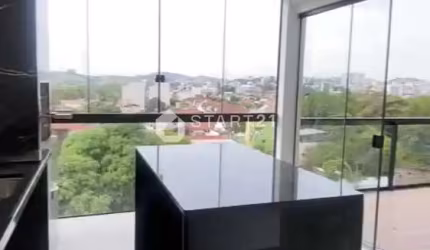 Cobertura de Três Quartos em Volta Redonda no Bairro Niterói