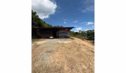 Locação: Terreno de 4.000m² com Galpão de 600m² – Amplo Espaço para Seu Negócio