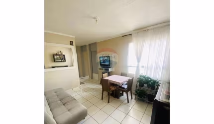 Apartamento no Residencial Manacá - Porteira Preta