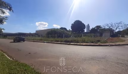 Area para Locação Sob Medida - Prox. ao Buriti Shopping
