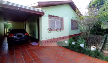 Casa térrea no Bairro Jardim das Américas 3 quartos 180m2