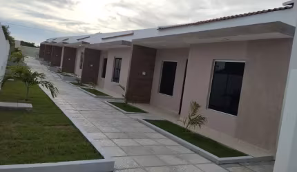 Casa condomínio pequeno litoral sul 230 mil