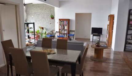 Apartamento à Venda Com 120 m², 4 Quartos, Santa Teresa