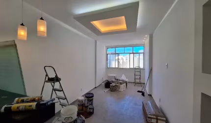 Apartamento Tipo Studio à venda, Todo Reformado, 26m2 , Centro